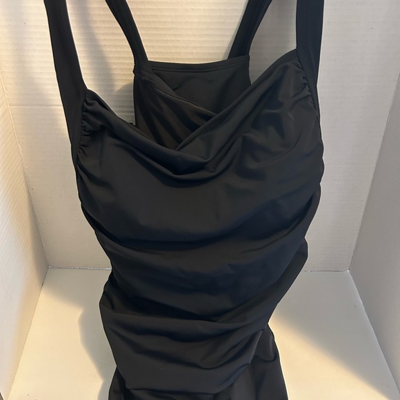 Swimsuit Plus size - Picture 1 of 10